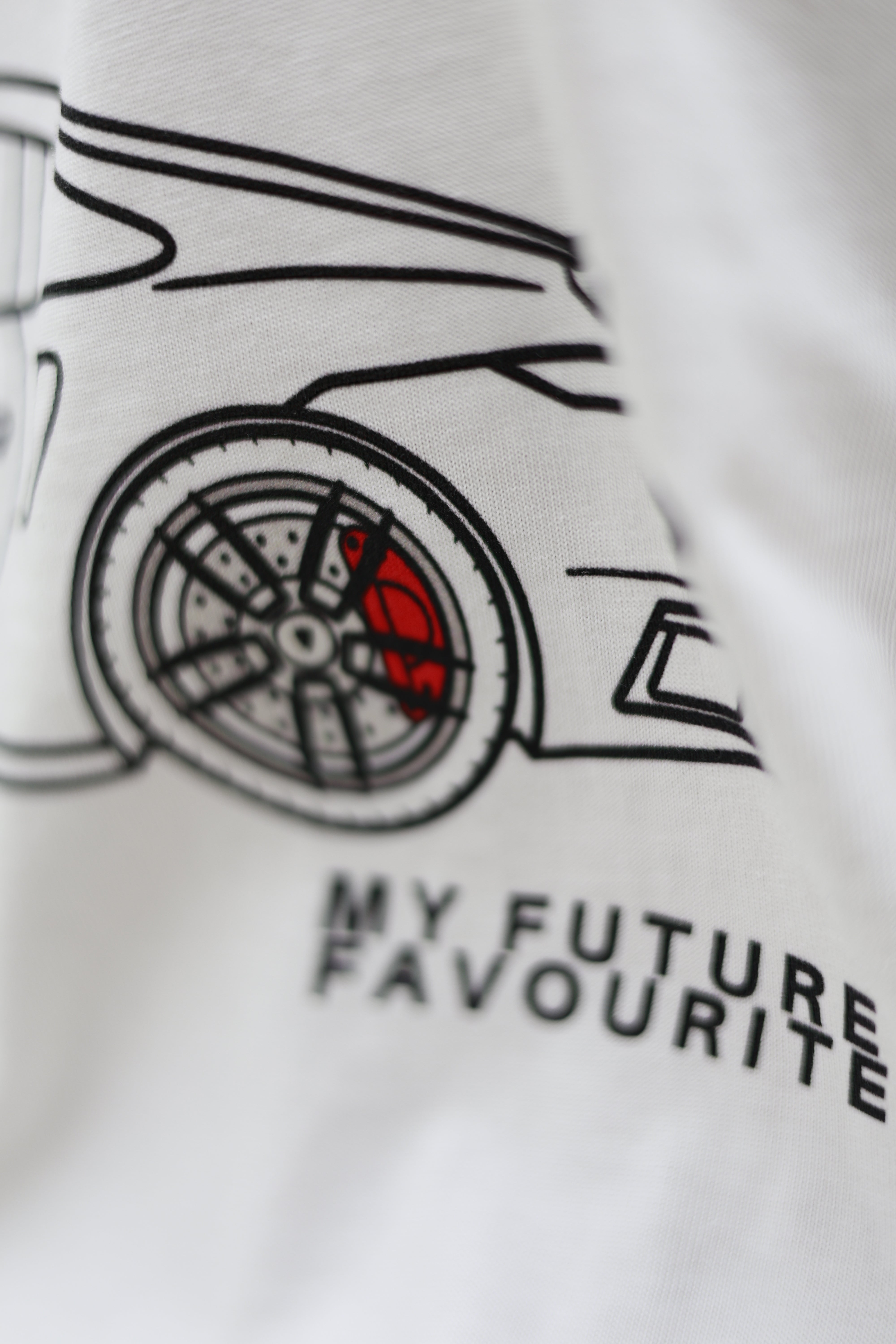 VICTORY Oversized T-Shirt 911